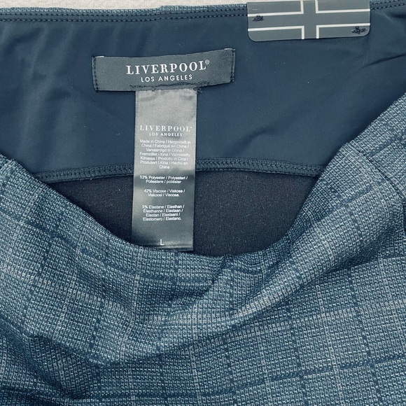 Liverpool Los Angeles stretch navy plaid skirt L NWT - Picture 4 of 4